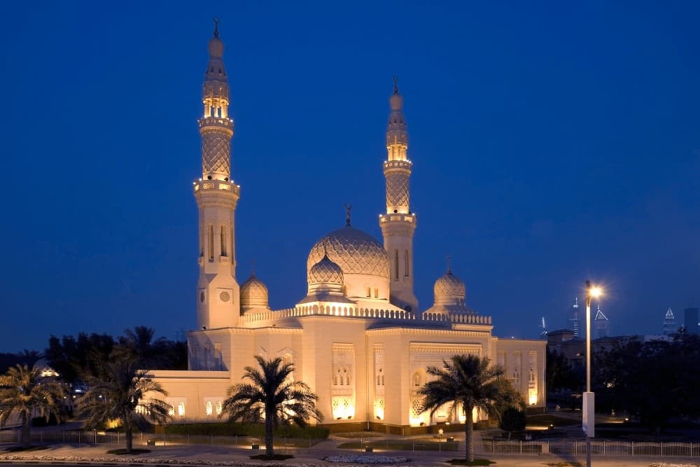 Mixed industrial and residential buildings in Al Quoz, Dubai